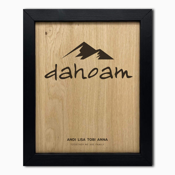 Personalisiertes Holzbild inkl. Rahmen "DAHOAM"